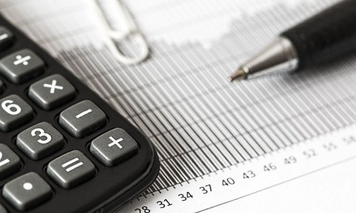 Minimálbér, garantált bérminimum - változnak az adókötelezettségek