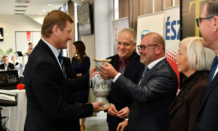 Lőrinc Ákos, az ÉRV Zrt. vezérigazgatója kapta idén a TOP 100 Gazdasági díjat!